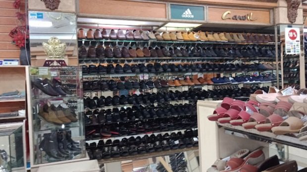 Sepatu Osaka: Langkah Pertama Menuju Gaya Cilacap yang Lebih Percaya Diri